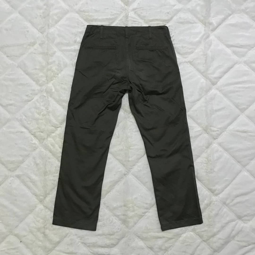 UNIQLO KHAKIS PANT | Lokein